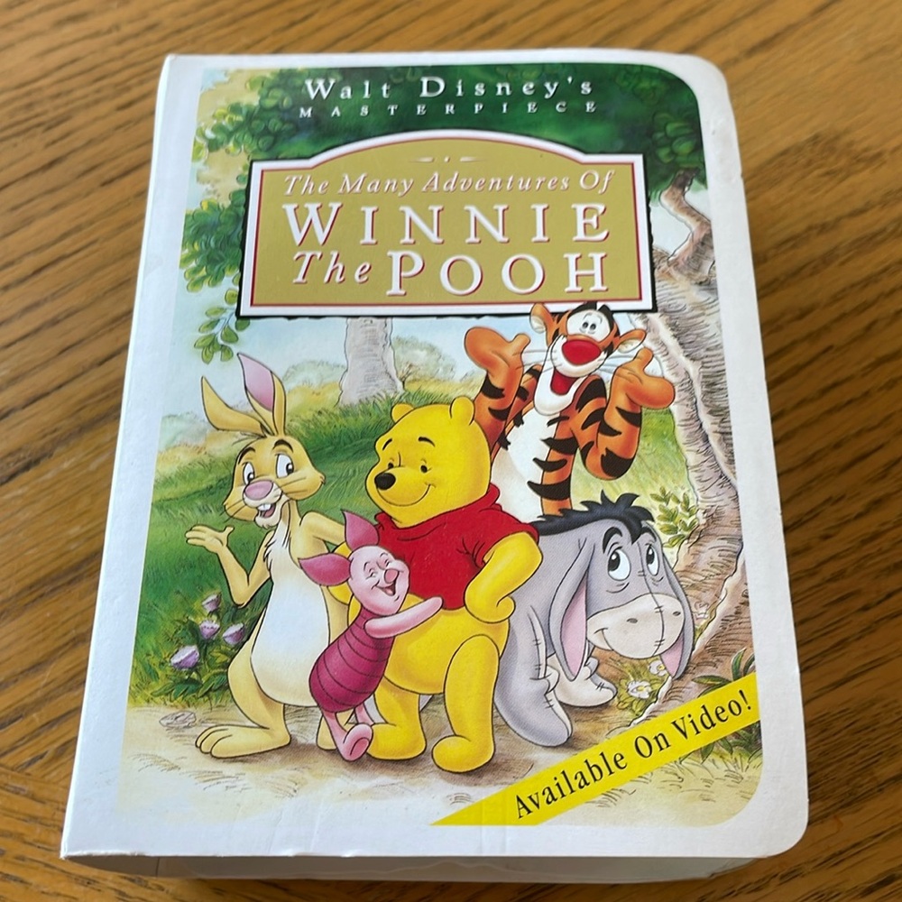 Walt Disney The Many Adventures of Winnie the Pooh Masterpiece Collection 1995
